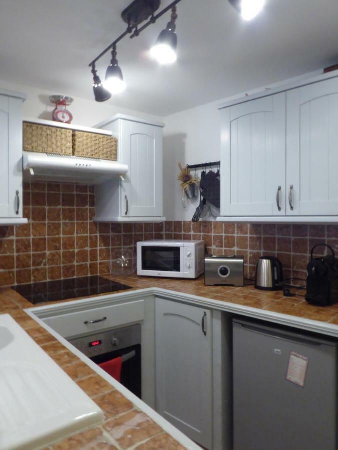 Vieille Ville 1 - Luca'S Apartment, 1 Bedroom, Max 2 Adults And 2 Kids Antibes Ngoại thất bức ảnh