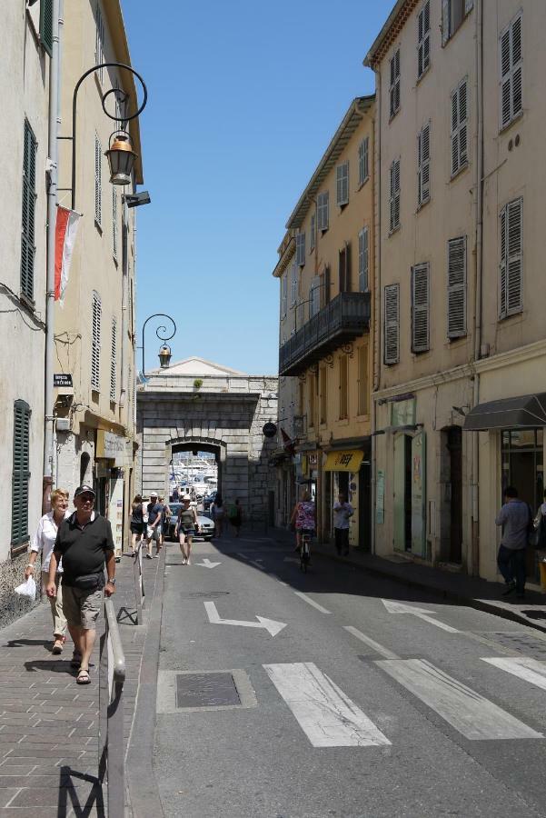 Vieille Ville 1 - Luca'S Apartment, 1 Bedroom, Max 2 Adults And 2 Kids Antibes Ngoại thất bức ảnh
