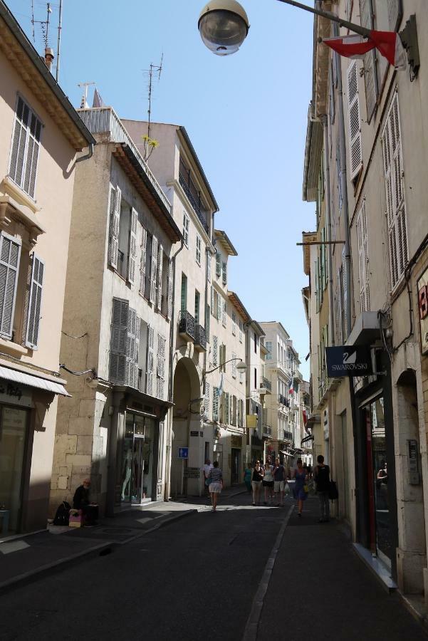 Vieille Ville 1 - Luca'S Apartment, 1 Bedroom, Max 2 Adults And 2 Kids Antibes Ngoại thất bức ảnh
