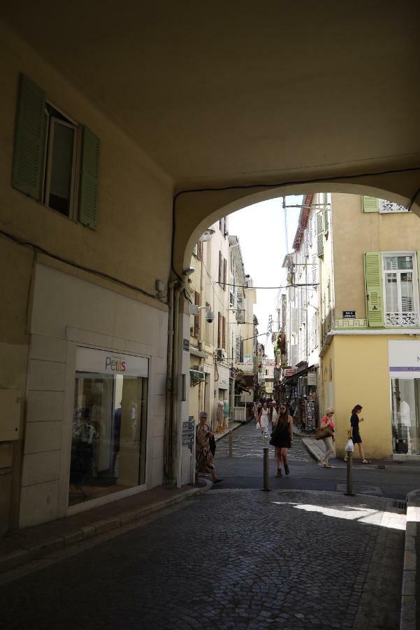 Vieille Ville 1 - Luca'S Apartment, 1 Bedroom, Max 2 Adults And 2 Kids Antibes Ngoại thất bức ảnh