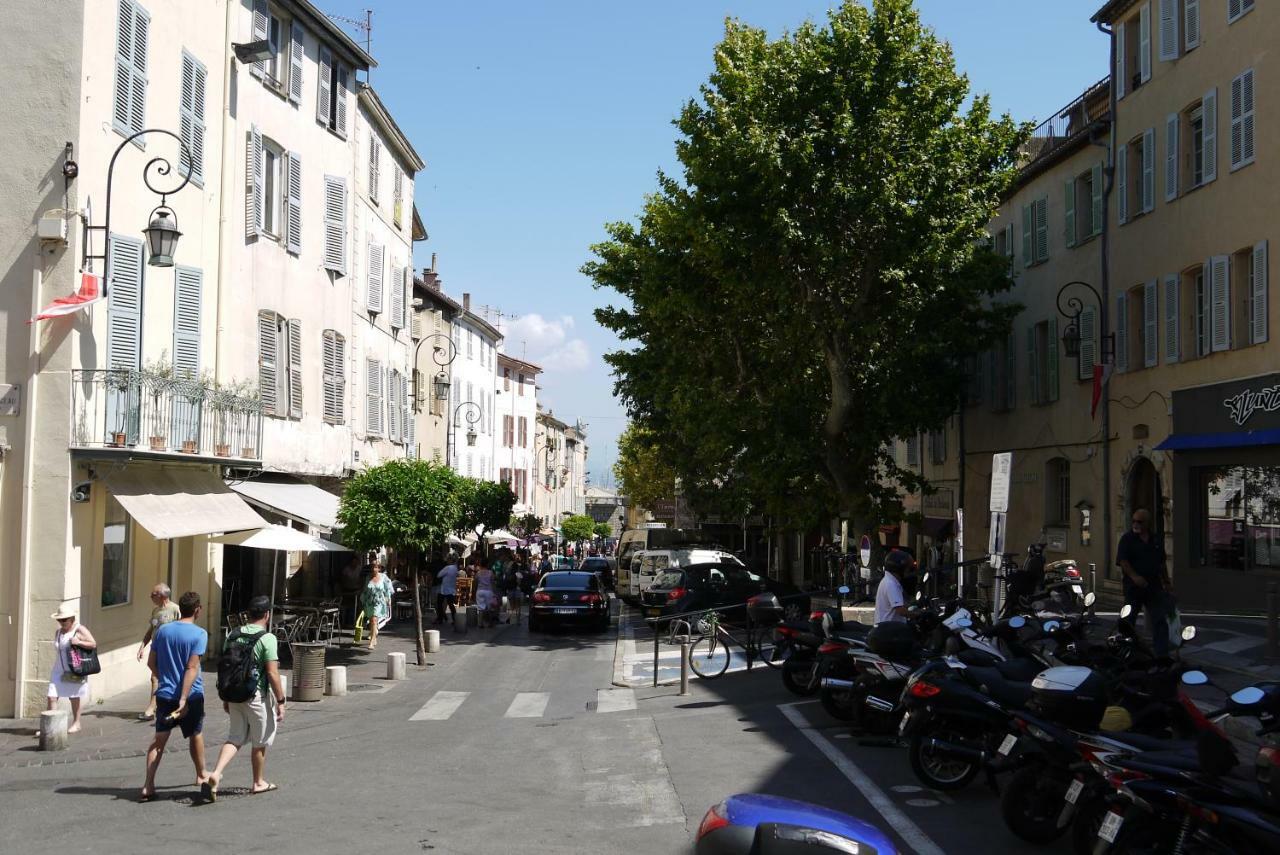Vieille Ville 1 - Luca'S Apartment, 1 Bedroom, Max 2 Adults And 2 Kids Antibes Ngoại thất bức ảnh